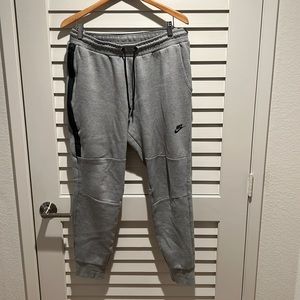 Nike Mens Joggers